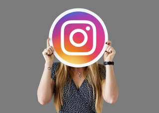 How to surveillance another user's Instagram?